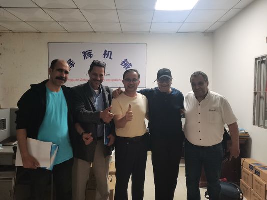 নিয়ন্ত্রিত কাটিং গতি উল্লম্ব ফোম ব্লক কাটিং মেশিন বিদ্যুৎ জন্য