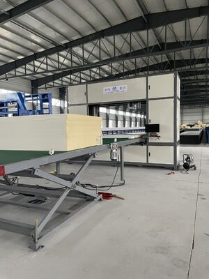 Automatic Glass Flow Meter Horizontal Foam Making Machine Up To 1300mm Height